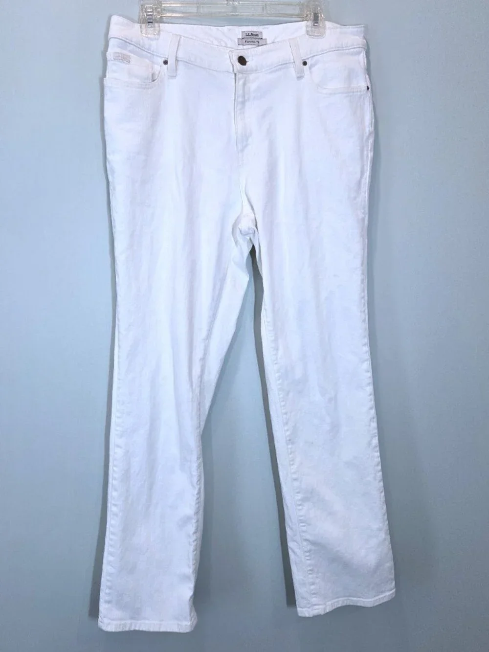 L.L. Bean Favorite Fit White Straight Leg Jeans Size 12
